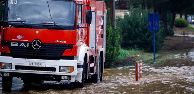 1.196 κλήσεις στην Πυροσβεστική σε ένα 24ωρο