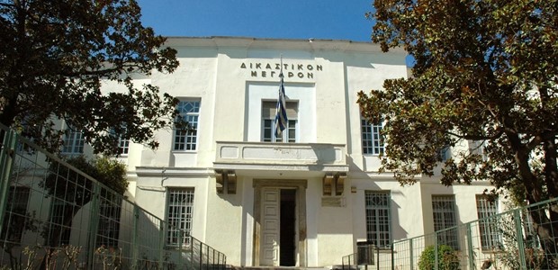 Στη φυλακή για κλοπές και παράνομη οπλοφορία