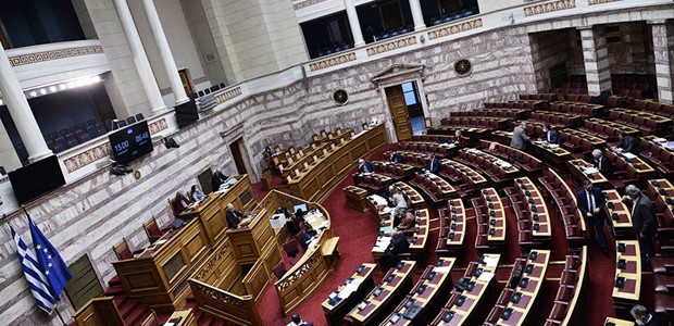 Η υγειονομική κρίση ανεβάζει το θερμόμετρο