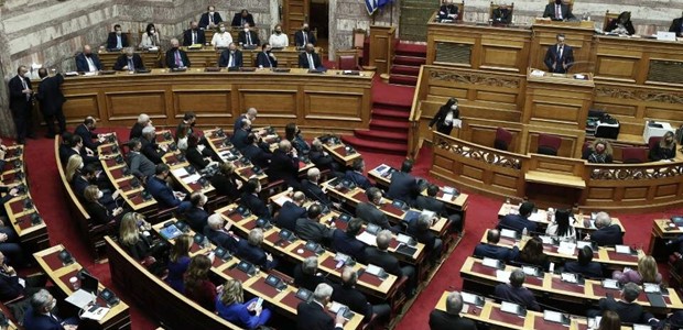 Καταψηφίστηκε με 156 "κατά" η πρόταση δυσπιστίας