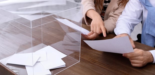 Προβάδισμα 8,9 μονάδων για τη ΝΔ στην εκτίμηση ψήφου
