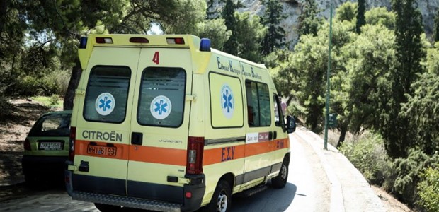 Ανδρας έπεσε από το κτιρίο της Αστυνομίας