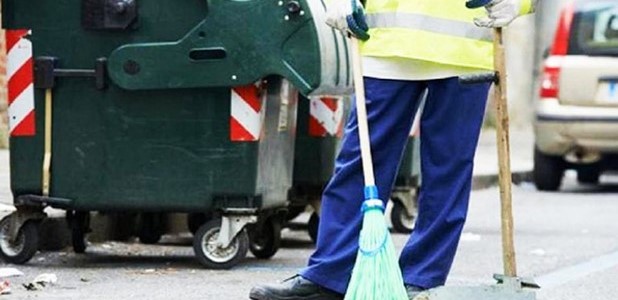 Δέκα συμβάσεις στο δήμο Φαρκαδόνας