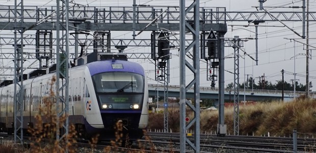 Πέρασε από τη Βουλή η ηλεκτροκίνηση Λάρισας – Βόλου