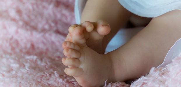 Βρέφος 20 ημερών διασωληνωμένο σε ΜΕΘ