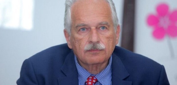 Προτείνει την επέκταση του ωραρίου κατά μία ώρα 