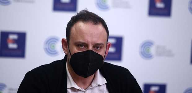 Εκρηκτική αύξηση των νέων διαγνώσεων covid-19