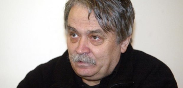 Πέθανε ο βραβευμένος σκηνοθέτης Λάκης Παπαστάθης