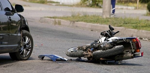 Σοβαρός τραυματισμός 18χρονου μοτοσικλετιστή 