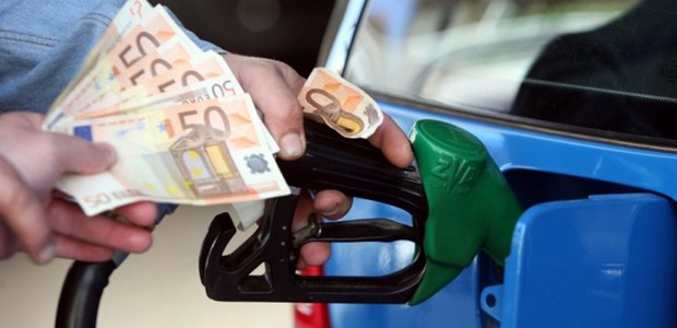 Πάνω από τα 2 ευρώ η απλή αμόλυβδη στη Μαγνησία