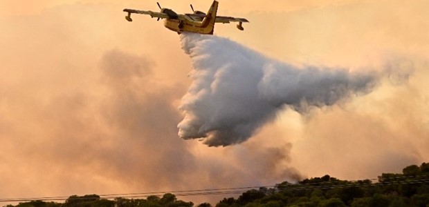 Aναζωπυρώσεις σε Ρόδο, Κέρκυρα, Εύβοια, Αχαΐα