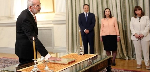 Ορκίζεται το μεσημέρι η υπηρεσιακή κυβέρνηση