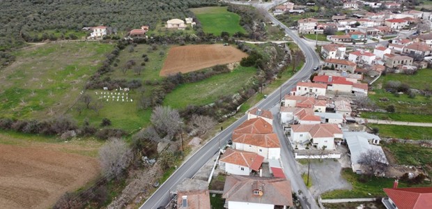 Βελτιώνει το δρόμο Μακρυχώρι - Γόννοι 