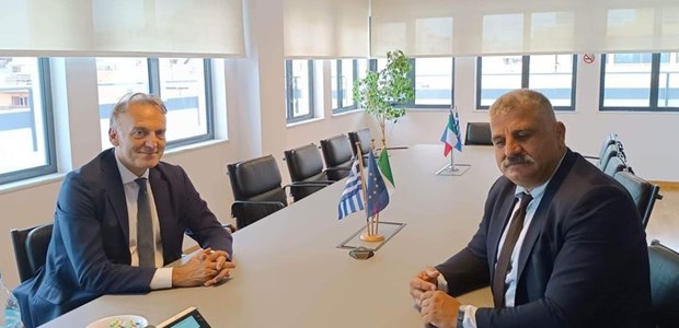 Αίτημα για αύξηση δρομολογίων του "Μουτζούρη"