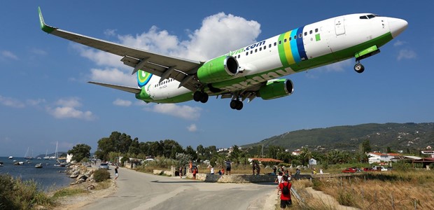Έσπασε το φράγμα των 10.000 αφίξεων το αεροδρόμιο
