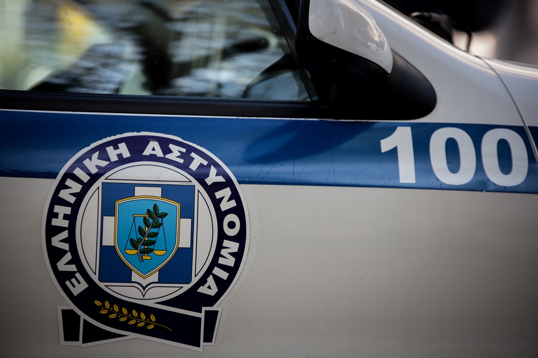 "Μπούκαρε" σε σπίτι και έκλεψε χρήματα και κοσμήματα