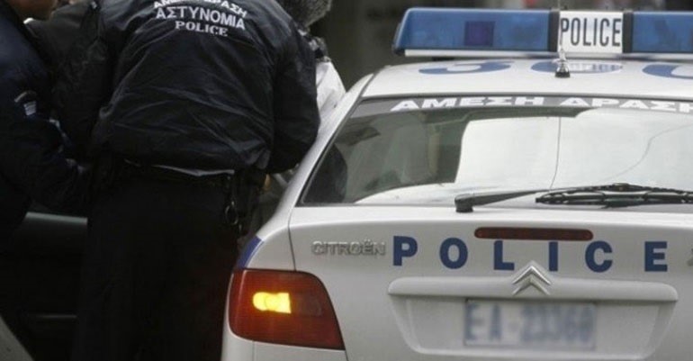 Σύλληψη δύο ανηλίκων για κλοπές μοτοσυκλετών