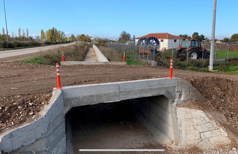 Καθαρισμοί ρεμάτων σε 81 χλμ. στον Ενιπέα και τα Φάρσαλα